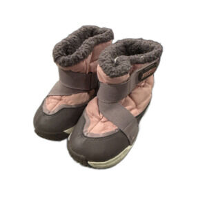 Size 10 Toddler Nike pink winter boots